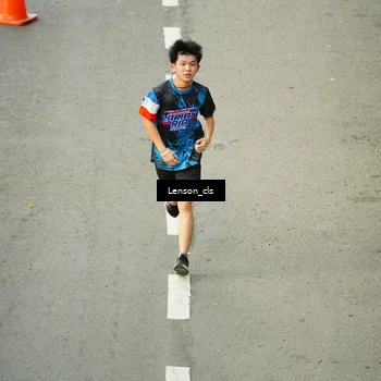Runner Photo 7690510