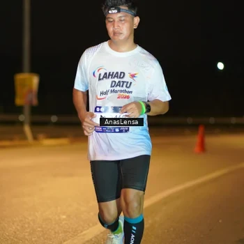 Runner Photo 7690512