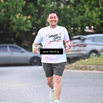 Runner Photo 7690524