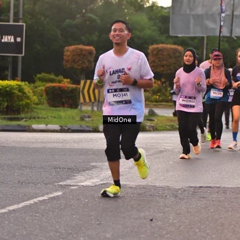 Runner Photo 7690539