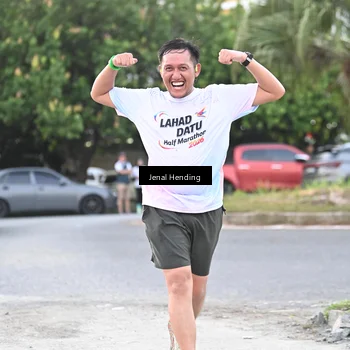 Runner Photo 7690544