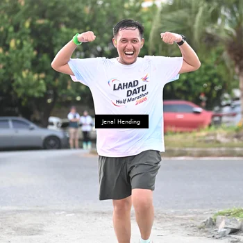 Runner Photo 7690549