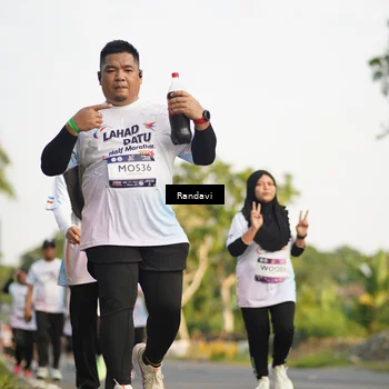 Runner Photo 7690550