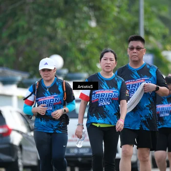 Runner Photo 7690554
