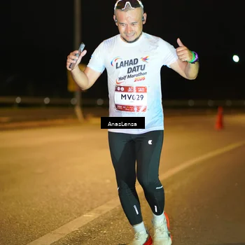 Runner Photo 7690562