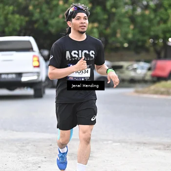 Runner Photo 7690563