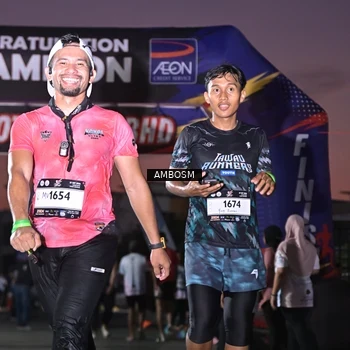 Runner Photo 7690580