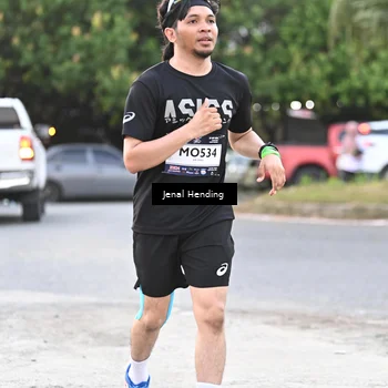 Runner Photo 7690585