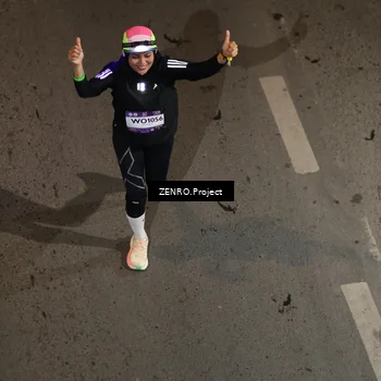 Runner Photo 7690597