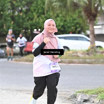 Runner Photo 7690603