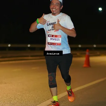 Runner Photo 7690612