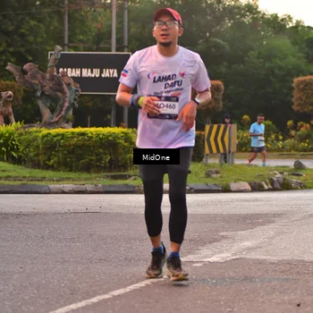 Runner Photo 7690617