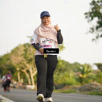 Runner Photo 7690620