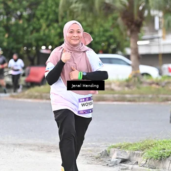 Runner Photo 7690623