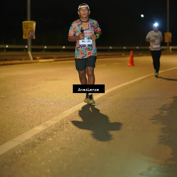 Runner Photo 7690627