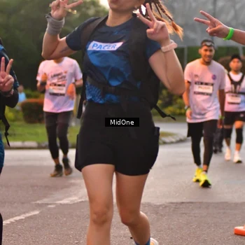 Runner Photo 7690667
