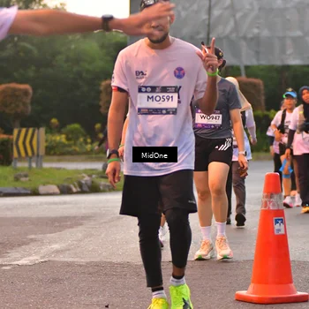 Runner Photo 7690691