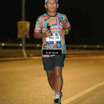 Runner Photo 7690702