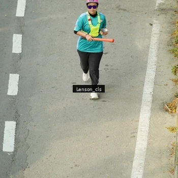 Runner Photo 7690704