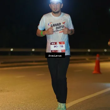 Runner Photo 7690705