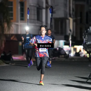 Runner Photo 7690714