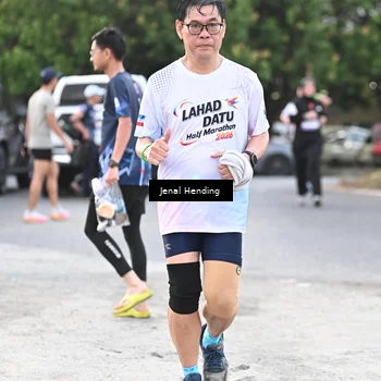 Runner Photo 7690717