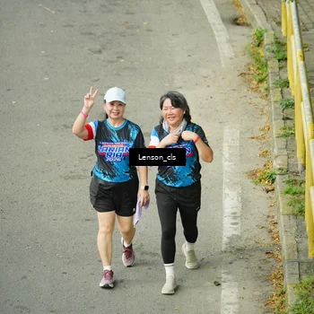 Runner Photo 7690726