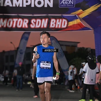 Runner Photo 7690732