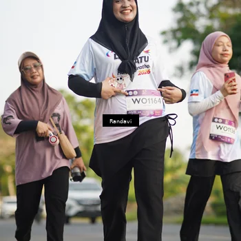 Runner Photo 7690759