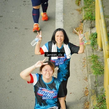 Runner Photo 7690783