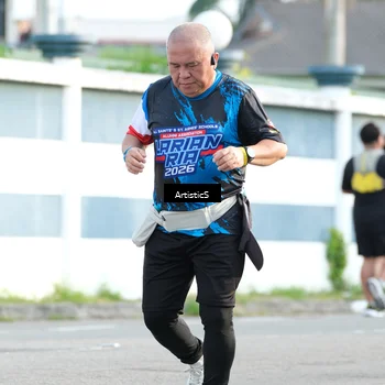 Runner Photo 7690801