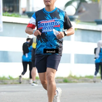 Runner Photo 7690832