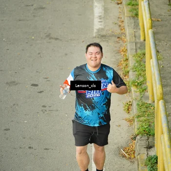 Runner Photo 7690904