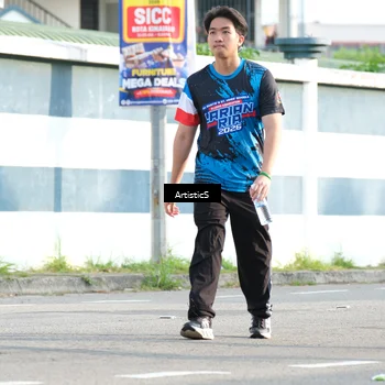 Runner Photo 7690931