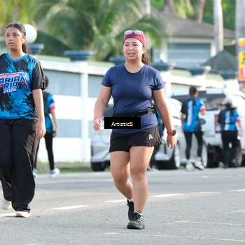 Runner Photo 7690940