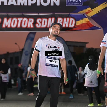 Runner Photo 7690944