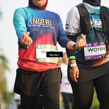 Runner Photo 7690952