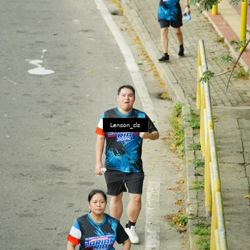 Runner Photo 7690959