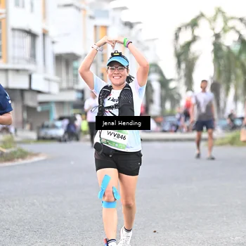 Runner Photo 7690975