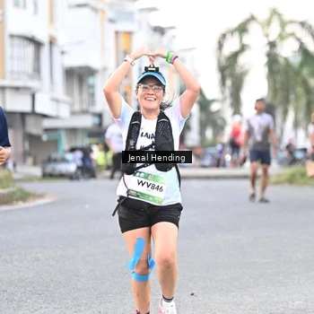 Runner Photo 7690981