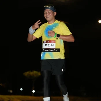 Runner Photo 7690997