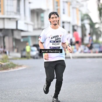 Runner Photo 7691001