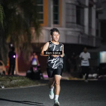 Runner Photo 7691025