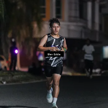 Runner Photo 7691026