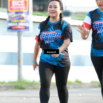 Runner Photo 7691040