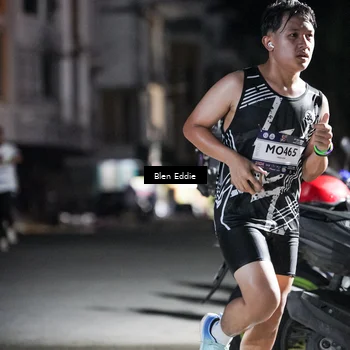 Runner Photo 7691056