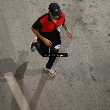 Runner Photo 7691065
