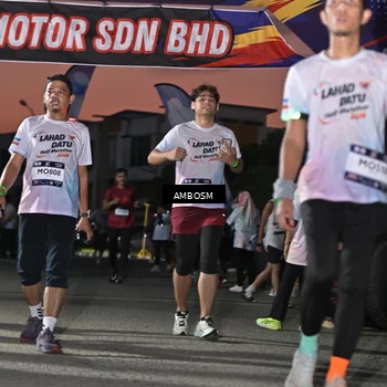 Runner Photo 7691070