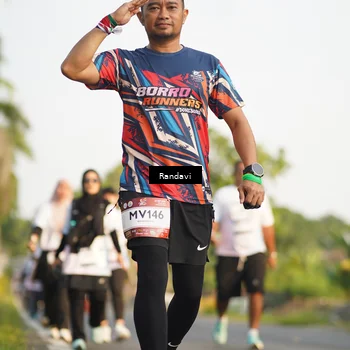 Runner Photo 7691086