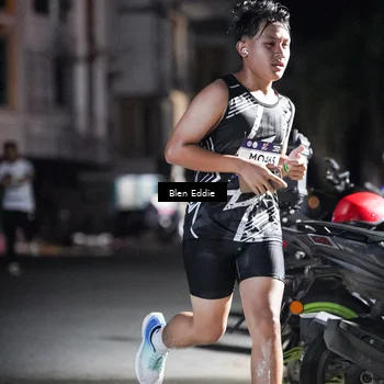 Runner Photo 7691103